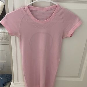 Lululemon Light Pink Short Sleeve Shirt